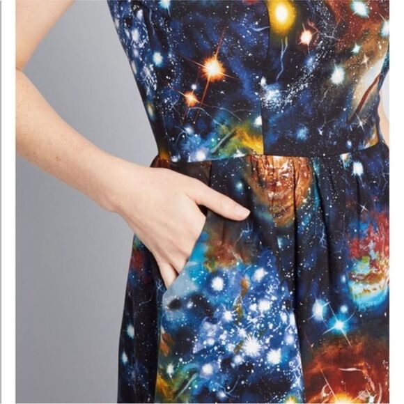 ModCloth Fervour Galaxy Space Dress - XL - Picture 8 of 9